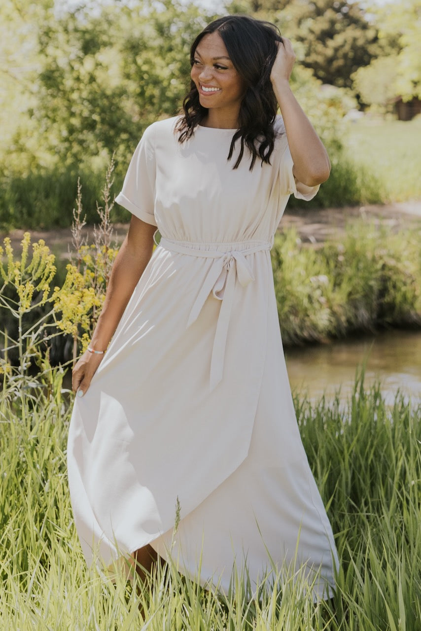 Flattering Dresses for Women | ROOLEE