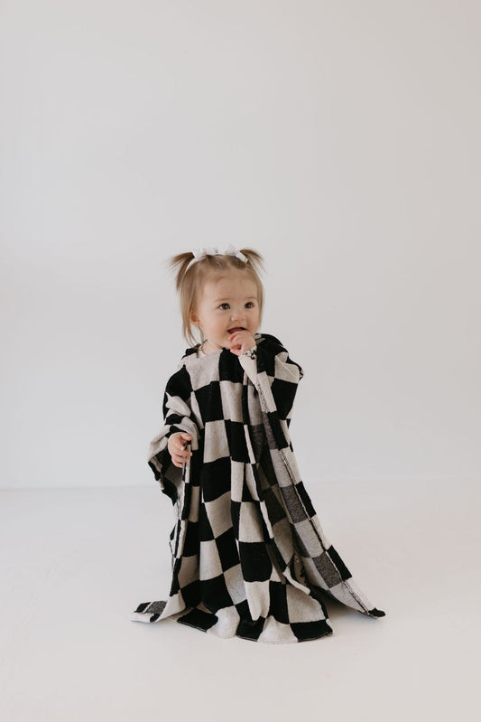 Hooded Towel | Black Checkerboard