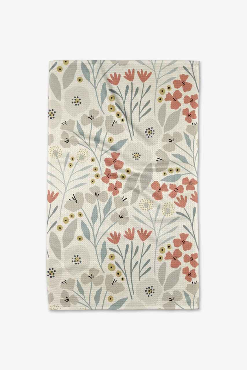 Floral Geometry Towel | ROOLEE
