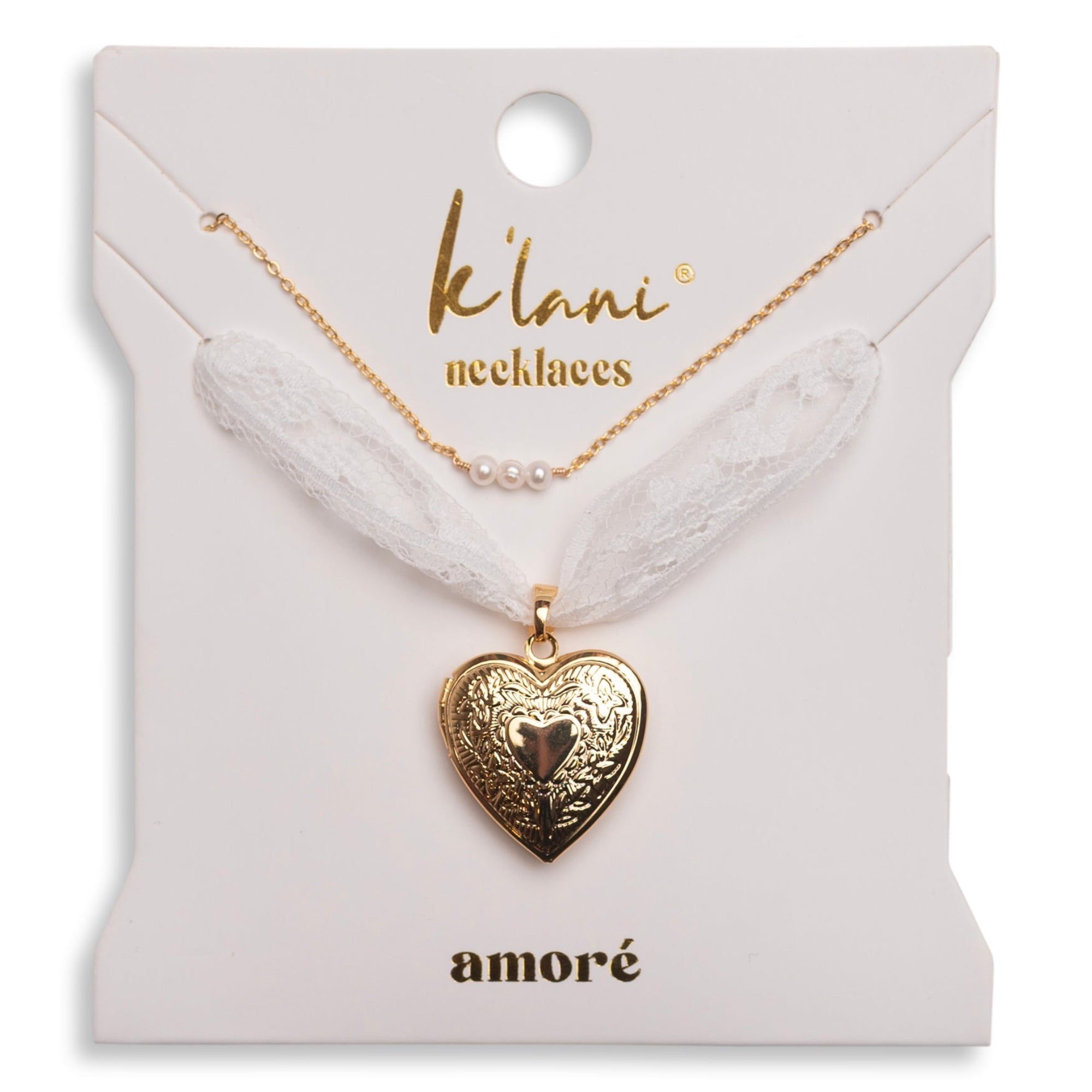 Amoré  Necklace Set