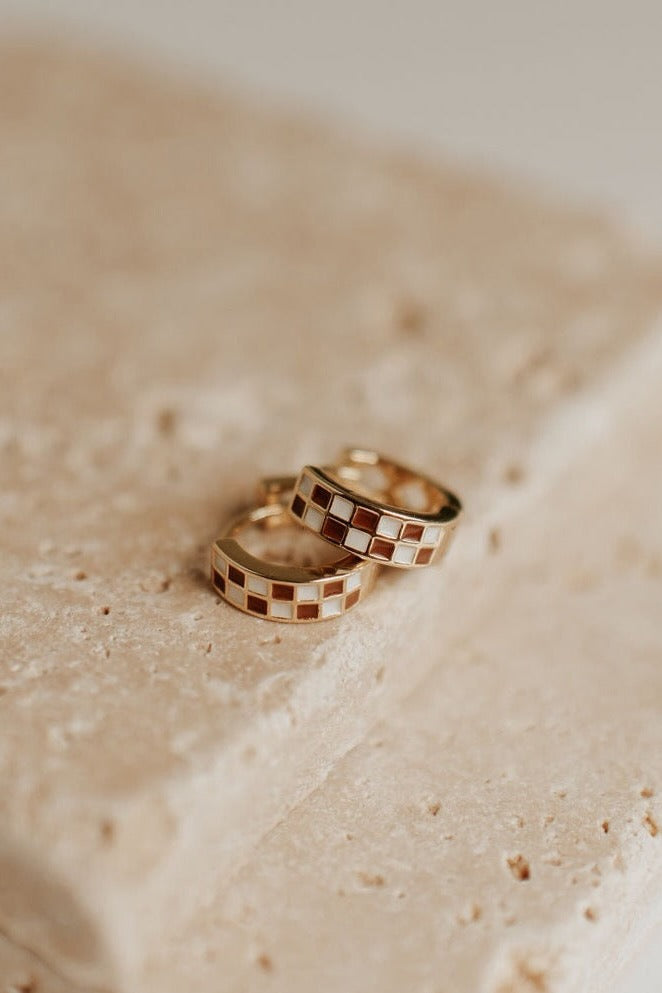 Brown & White Checkered Hoops