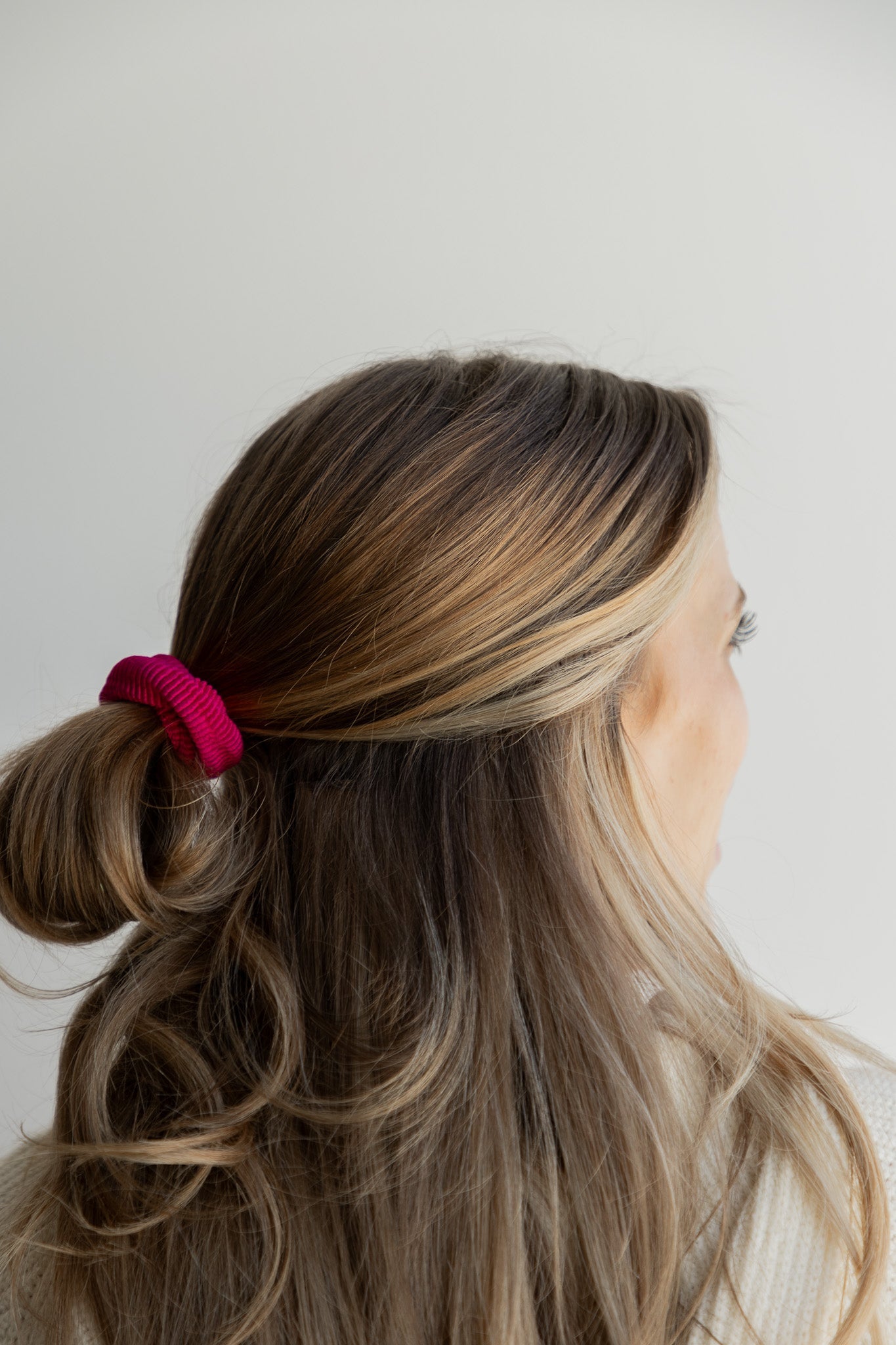 OVERSIZED SLICK-BACK PONYTAILS (PACK OF 3)