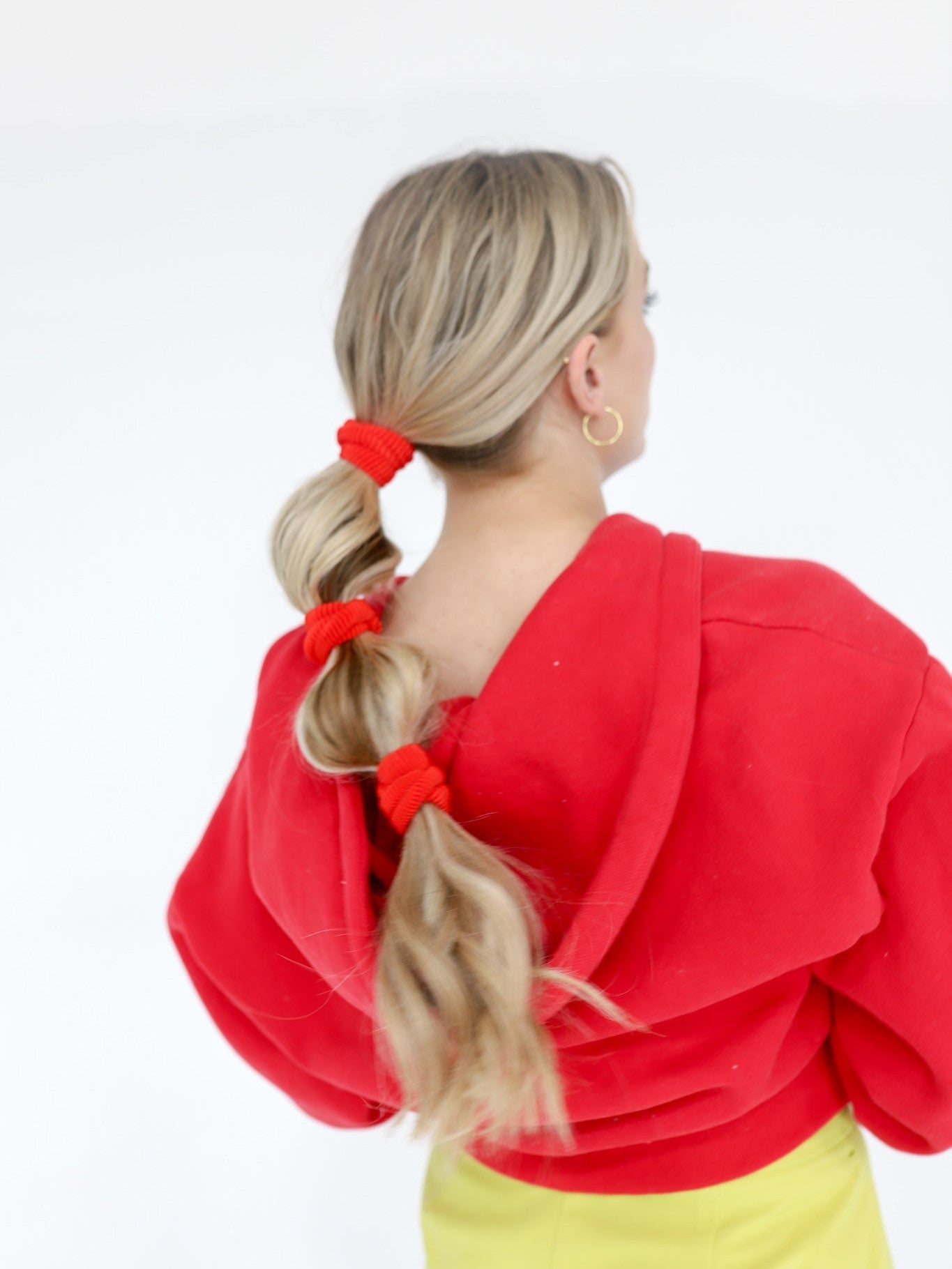 OVERSIZED SLICK-BACK PONYTAILS (PACK OF 3)