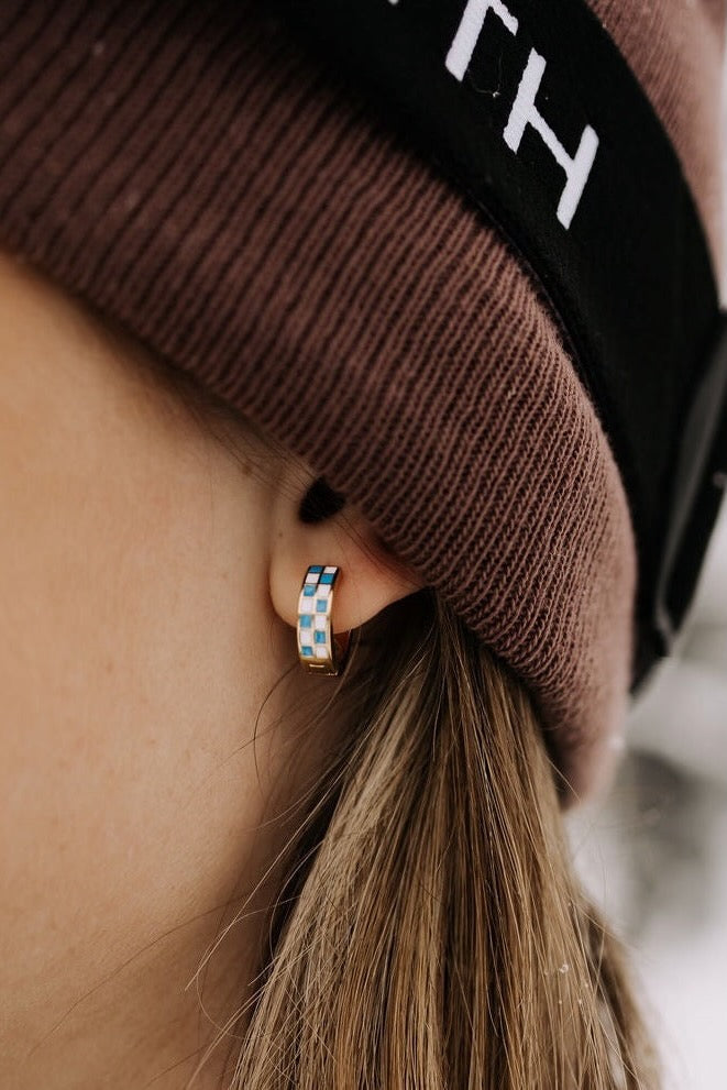 Blue & White Checkered Hoops