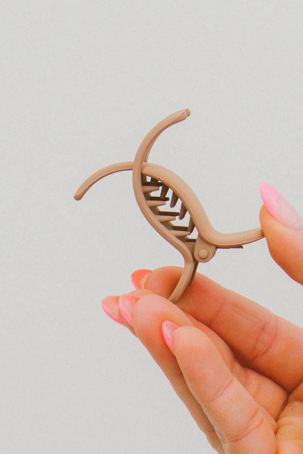 Skinny Ponytail Claw Clip